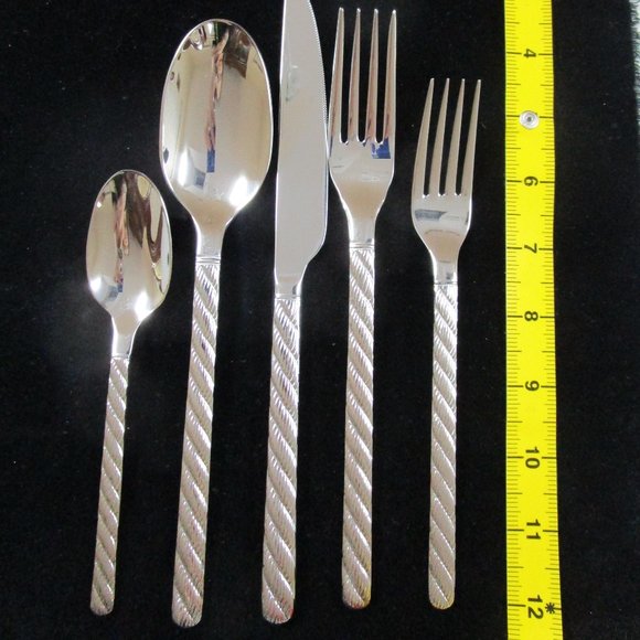Villeroy & Boch 5 Pc Montauk Stainless Steel Flatware  New - 18 Avail. HOLIDAY! - Picture 10 of 11